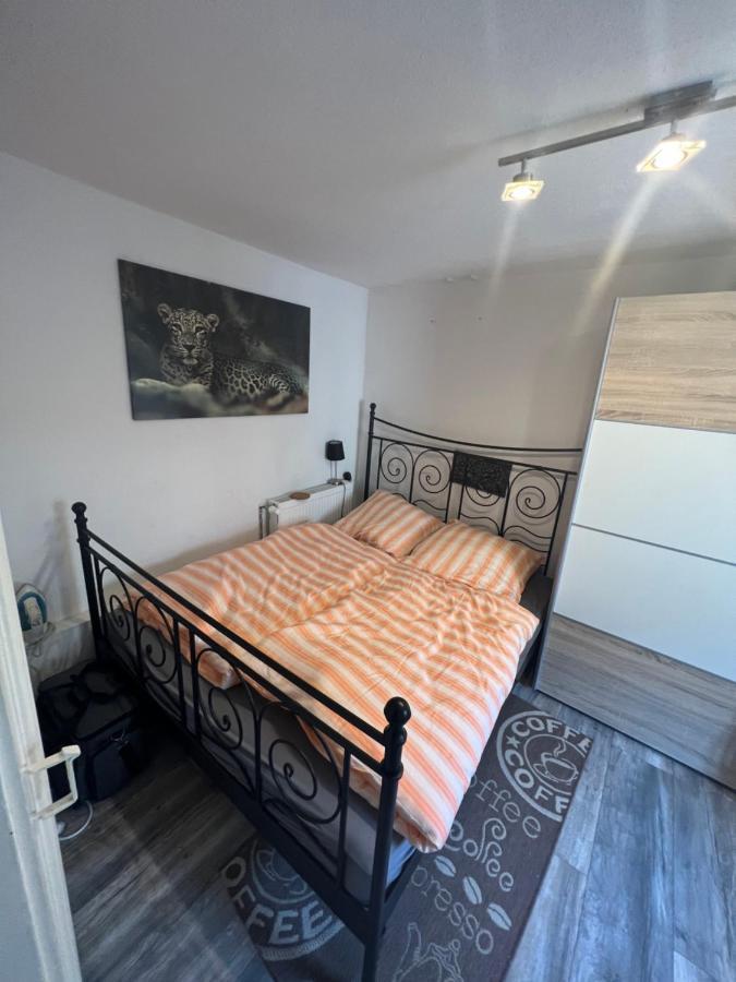 Gaestehaus Linden -Zweibettzimmer Eksteriør bilde